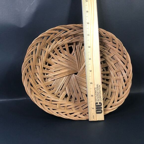 vintage loose weave rattan wicker basket oval shape shallow wall collage gallery - Picture 2 of 6